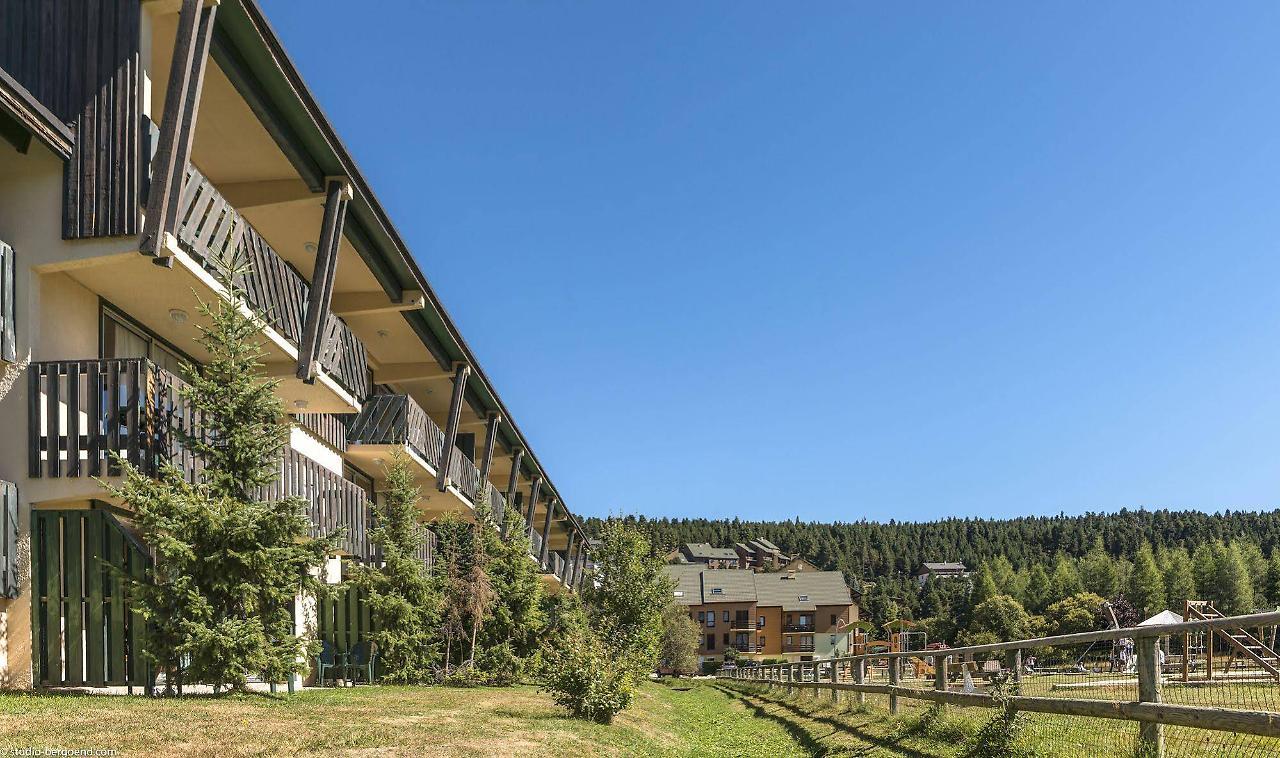 Residence Pierre & Vacances Pyrenees 2000 Le Sequoia モン・ルイ エクステリア 写真